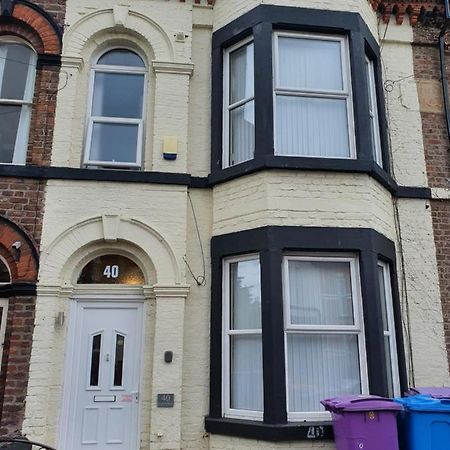 12 Person 6 Bedroom Self Catering House Liverpool Exterior foto